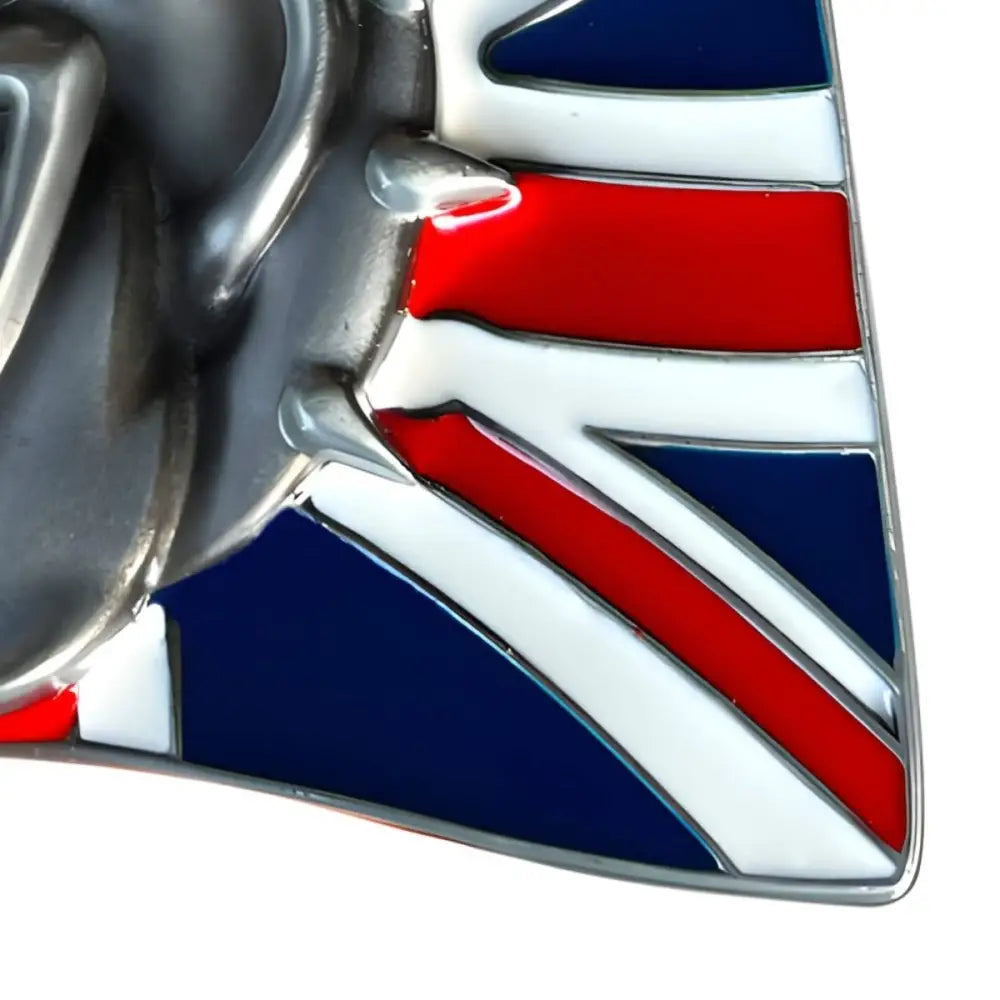 Silver Bulldog Belt Buckle featuring Union Jack emblem and British flag design