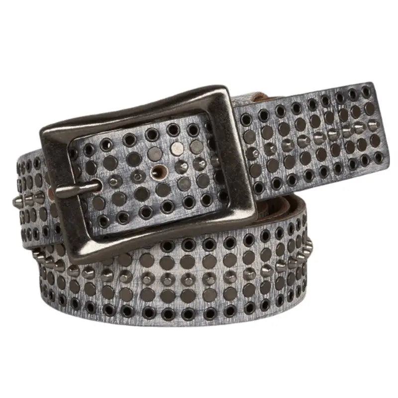 Genuine leather studded belt with square buckle for a stylish and durable look
