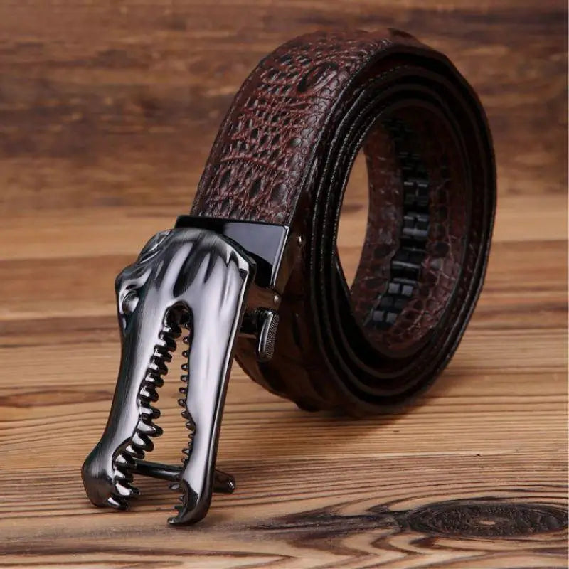 Brown leather belt with alligator buckle from Yerik Model, featuring crocodile pattern