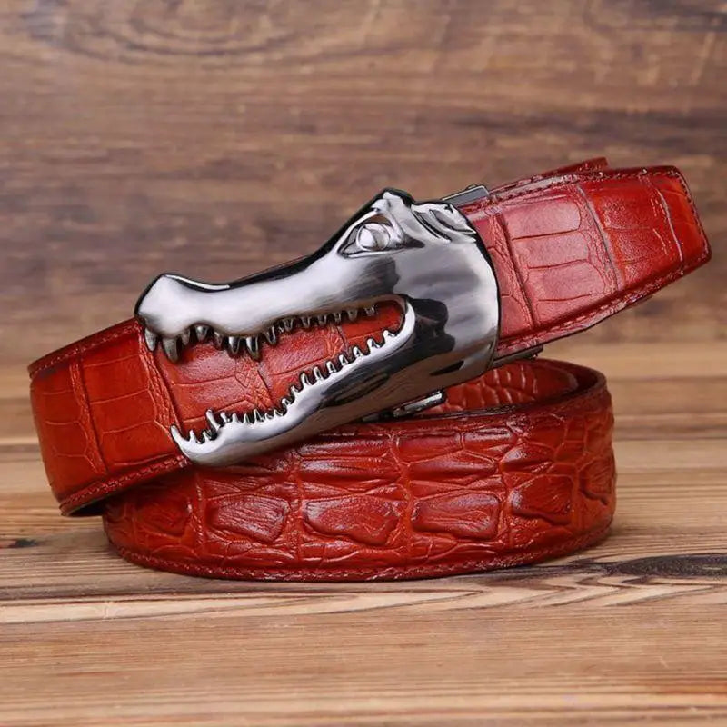 Yerik Model red crocodile-patterned belt with silver alligator buckle for stylish accessories