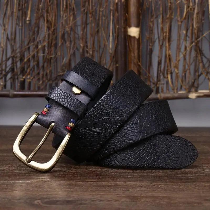 Black leather belt with gold buckle, stylish ceinture en cuir for men and women