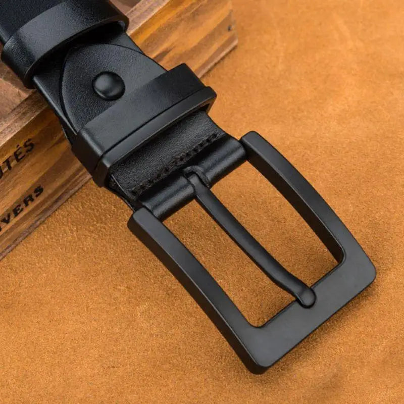 Elegant black leather belt with matte buckle for sophisticated style and durability