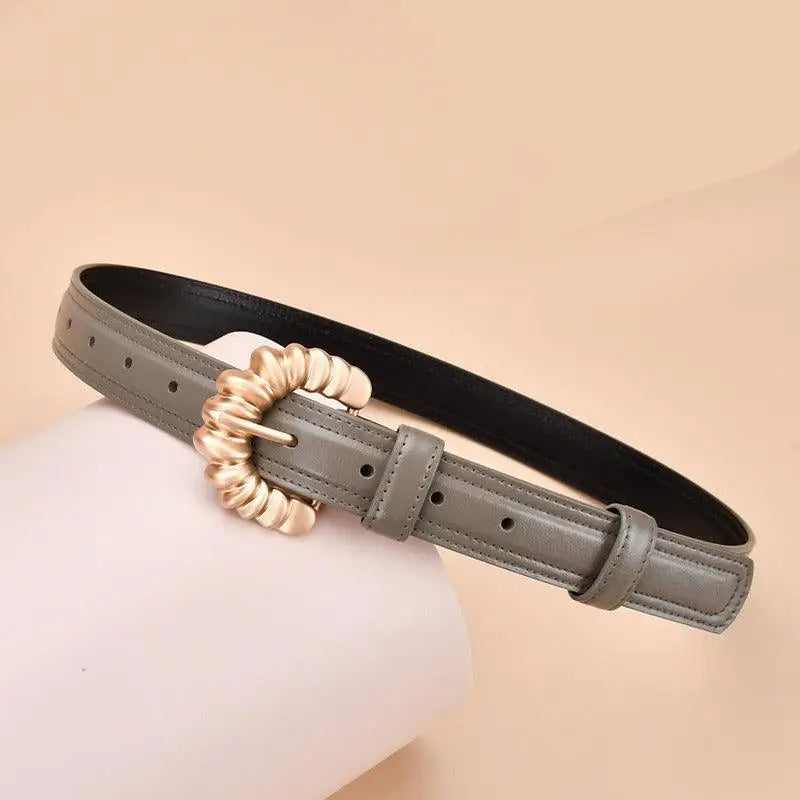 Gray jila leather belt with gold buckle for an elegant style