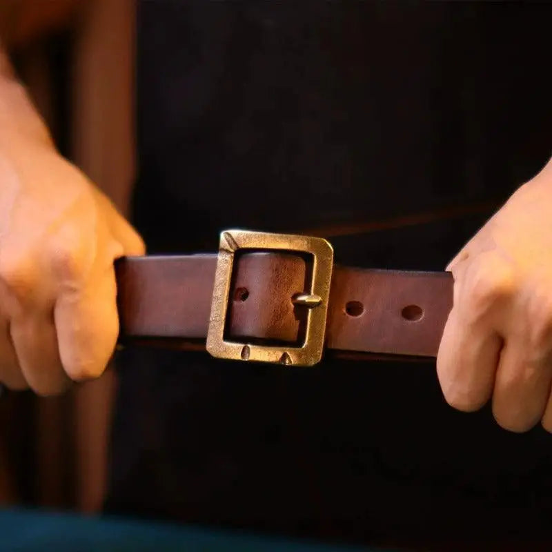 Shabaka leather belt with brass buckle for elegant style