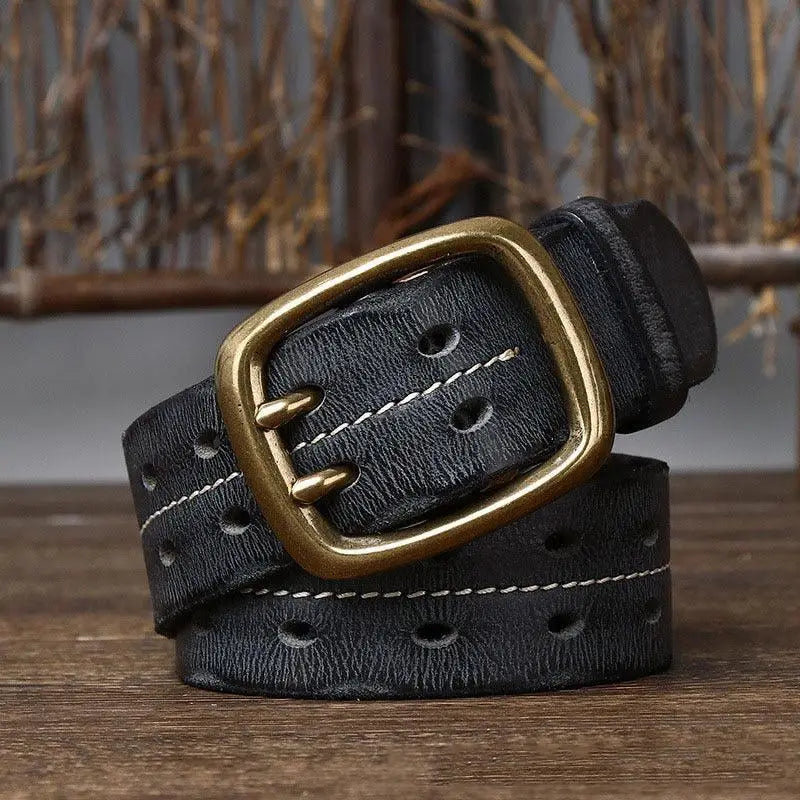 Pekhrari leather belt with brass buckle in black style