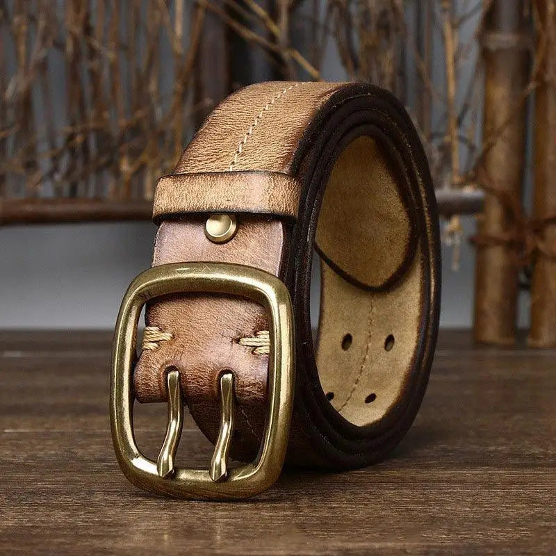 Distressed Pekhrari leather belt with brass buckle in black and brown styles