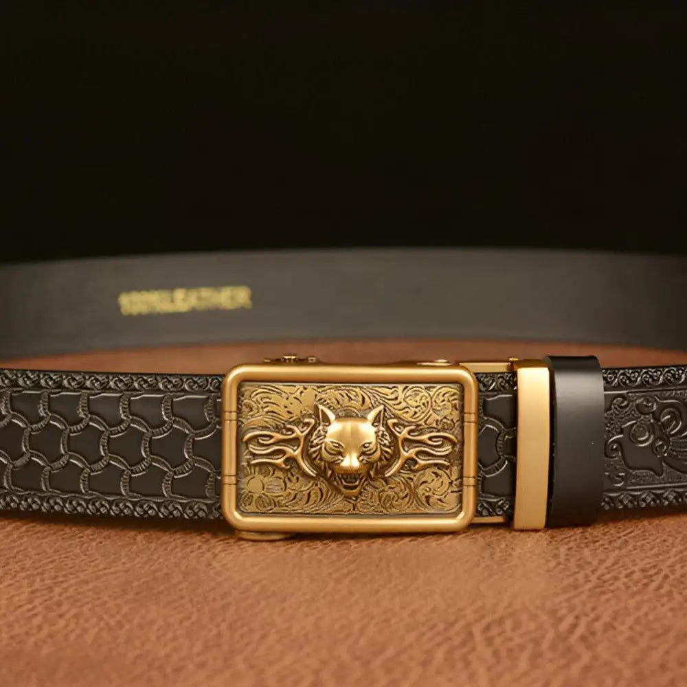 Animal Spirit Josh belt featuring embossed black leather and a wolf buckle for style