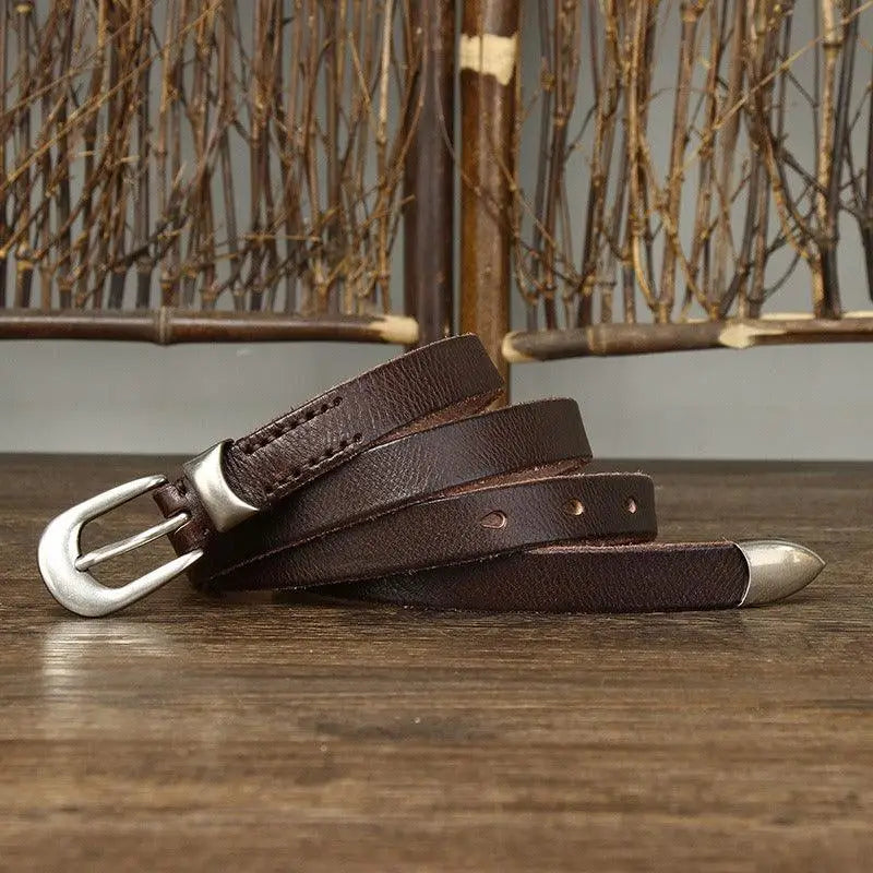 Genuine leather belt with silver buckle and tip in brown color for sophisticated style