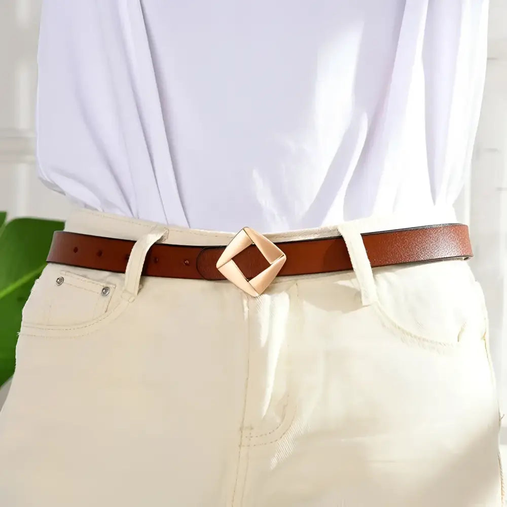 Genuine leather belt with diamond buckle and square gold accent