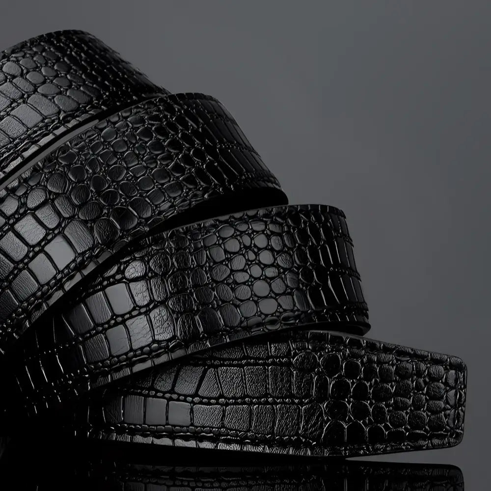 Black crocodile-patterned leather suit belt with gold trim for men’s crocodile suit wear