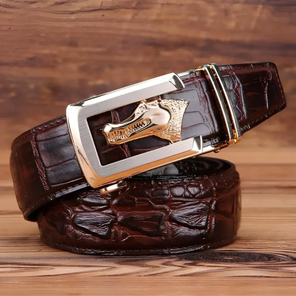 Crocodile-patterned leather belt with decorative gold buckle from Ravil Belt Set