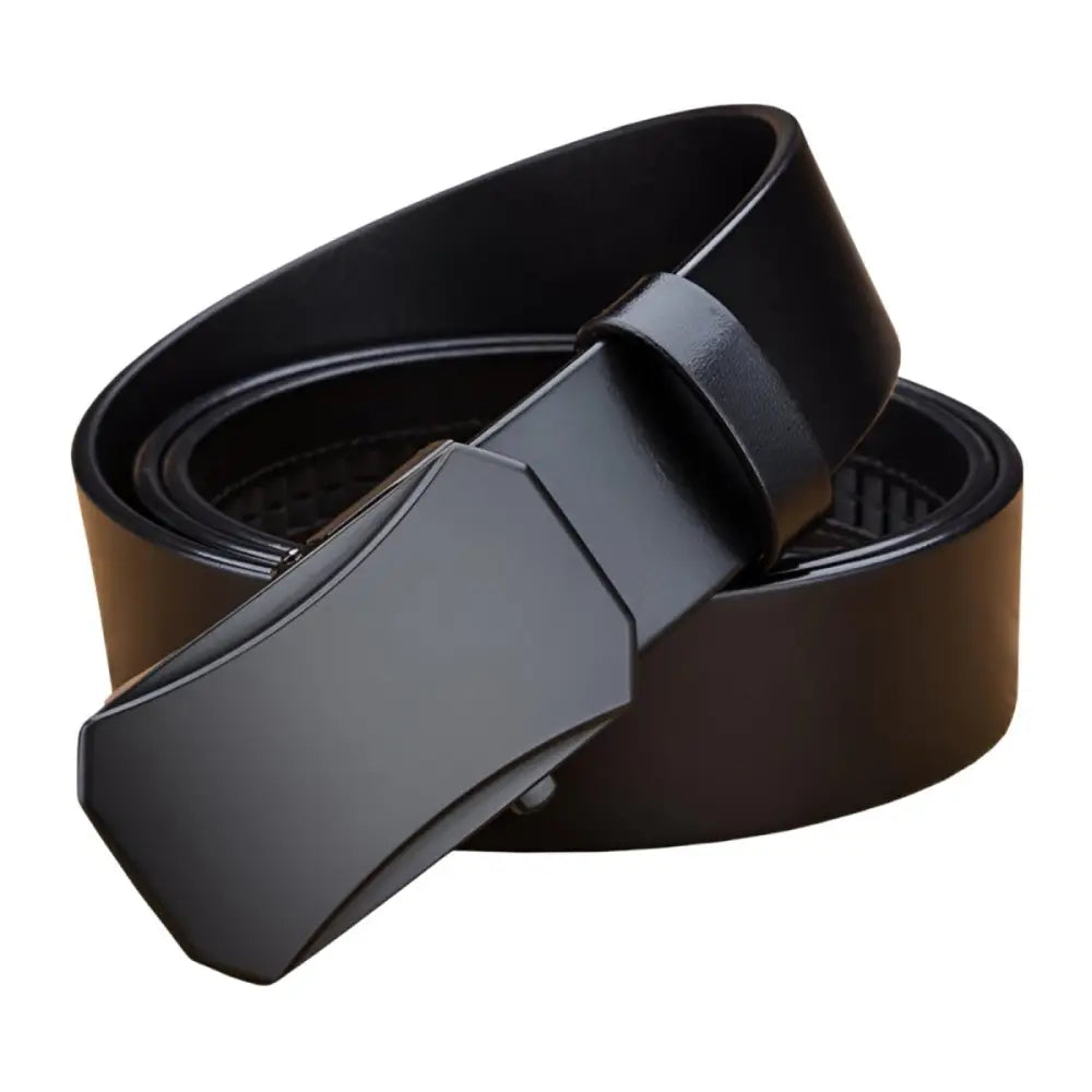 Black full-grain leather ratchet belt with metal buckle for men and women