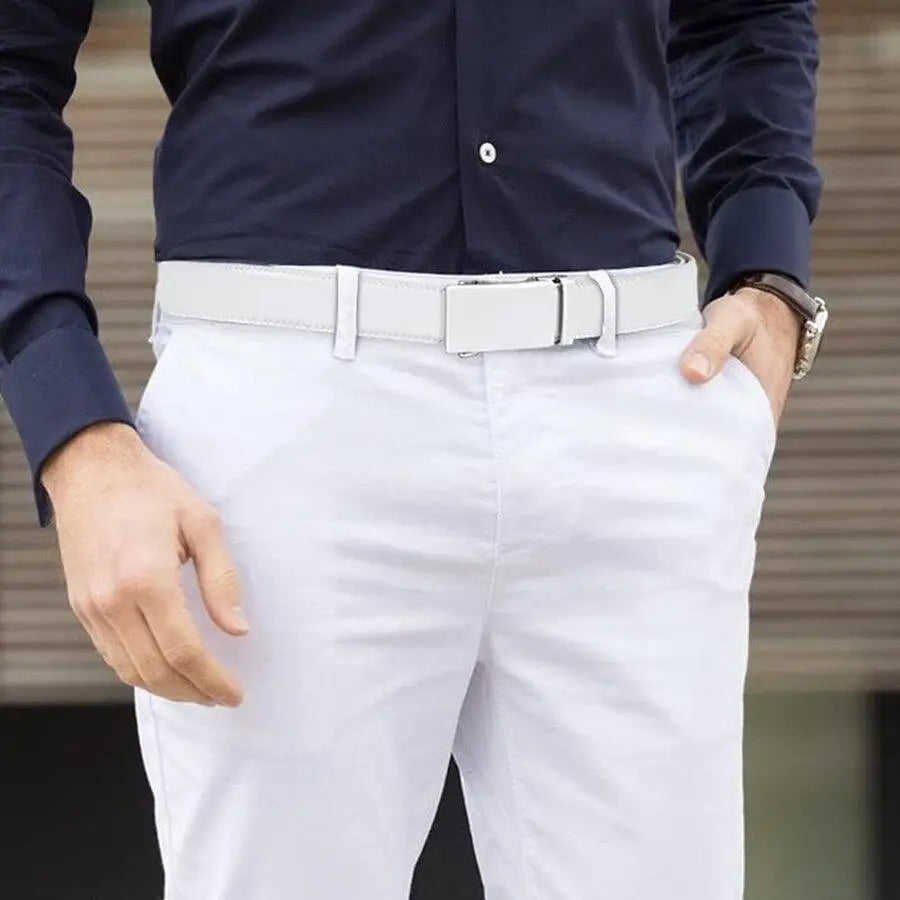White leather Birgir belt with rectangular buckle, ideal for suit belts and formal wear