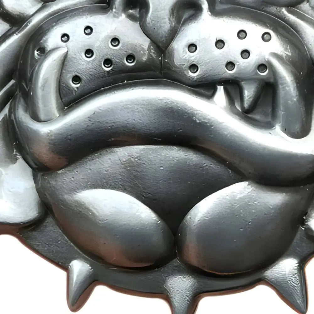 Silver Bulldog Face Belt Buckle with Spikes for a Bold Look showcasing detailed design