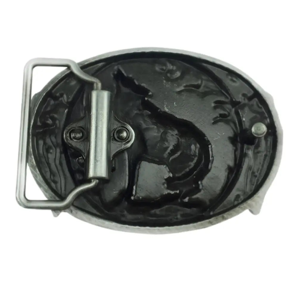 Oval belt buckle featuring a detailed wolf design and howling wolf motif