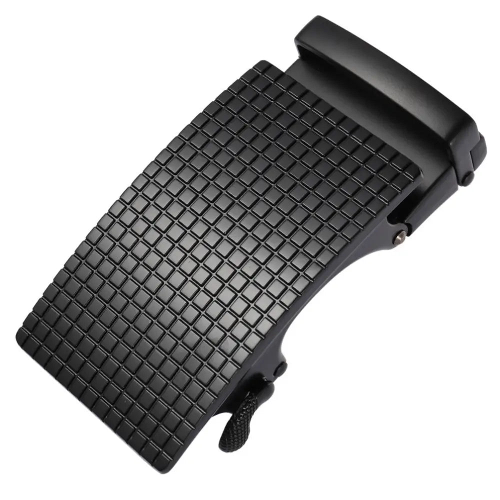 Black automatic belt buckle featuring textured finish in Gino Model for stylish accessories