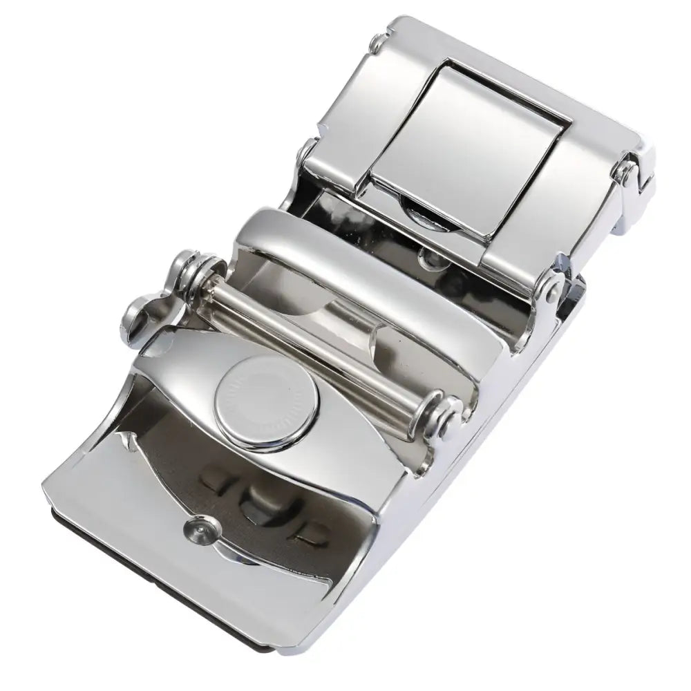 Shiny metal belt buckle from Mikail Model for stylish accessory enhancement