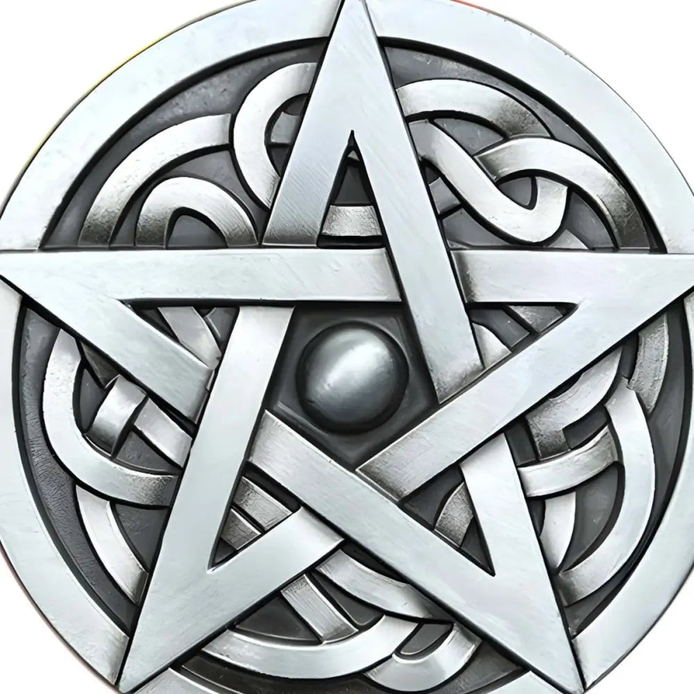 Silver Celtic Pentacle belt buckle with knotwork PeteRne model for Celtic jewelry enthusiasts
