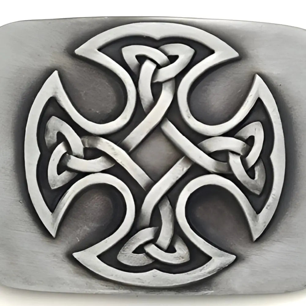 Silver Celtic knot belt buckle for a stylish and authentic accessory detail