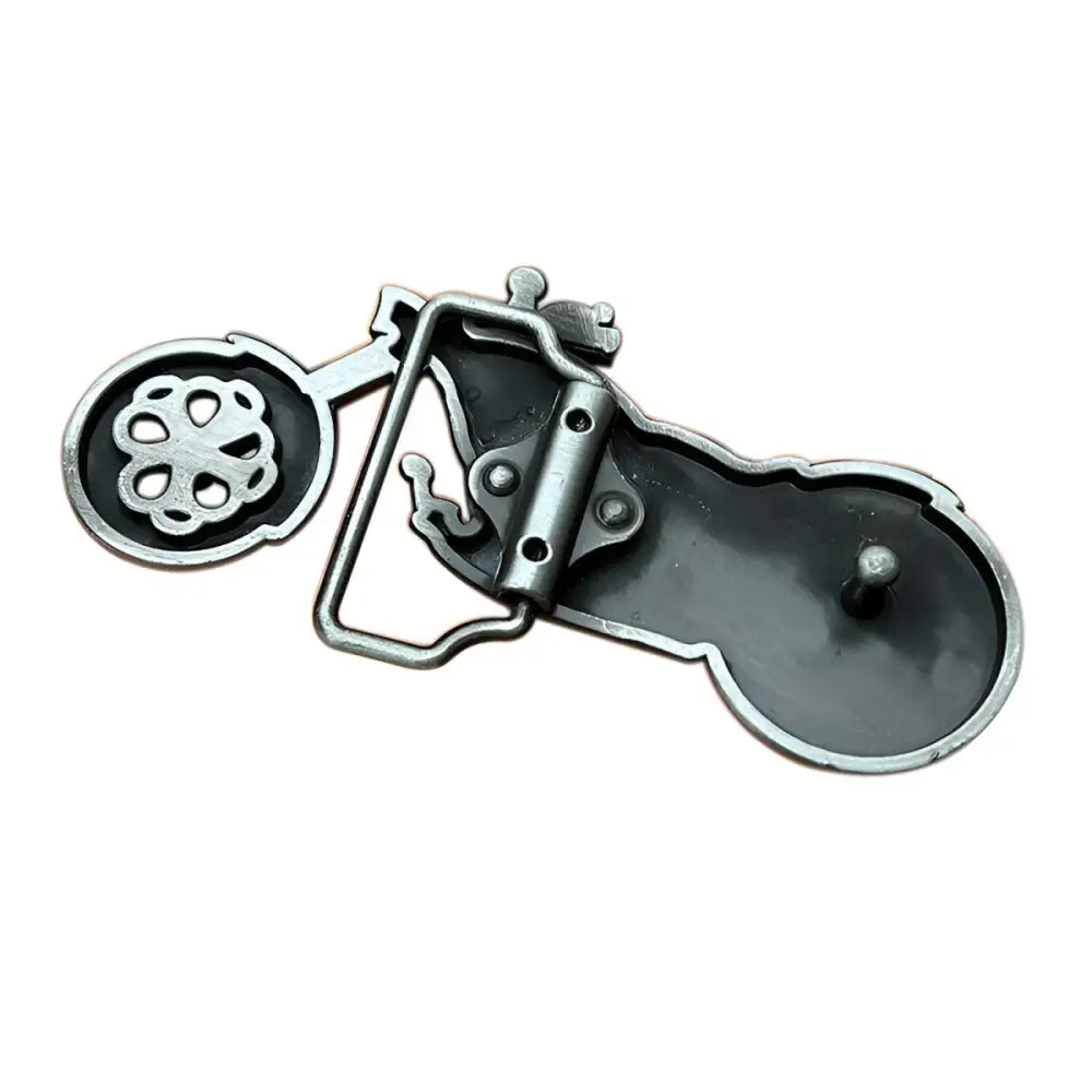 Motorcycle belt buckle and pins featuring red, silver, and blue designs for ceinture moto