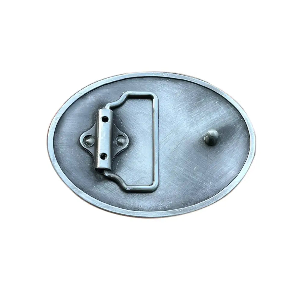 Oval metal belt buckle featuring a silver skull with bat wings for Gothic style fashion
