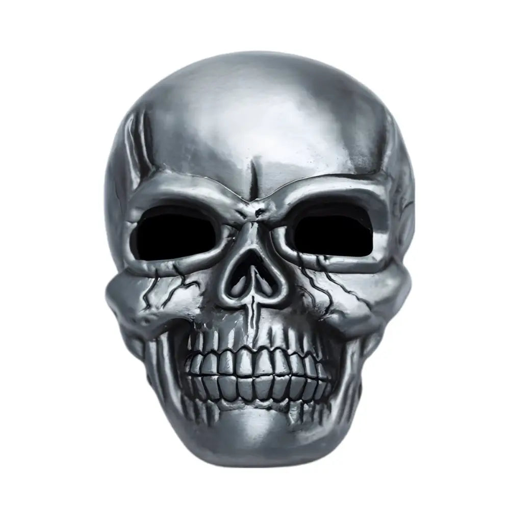 Metallic Skull Head Decorative Sculpture for Hardy Model Displays with empty eye sockets