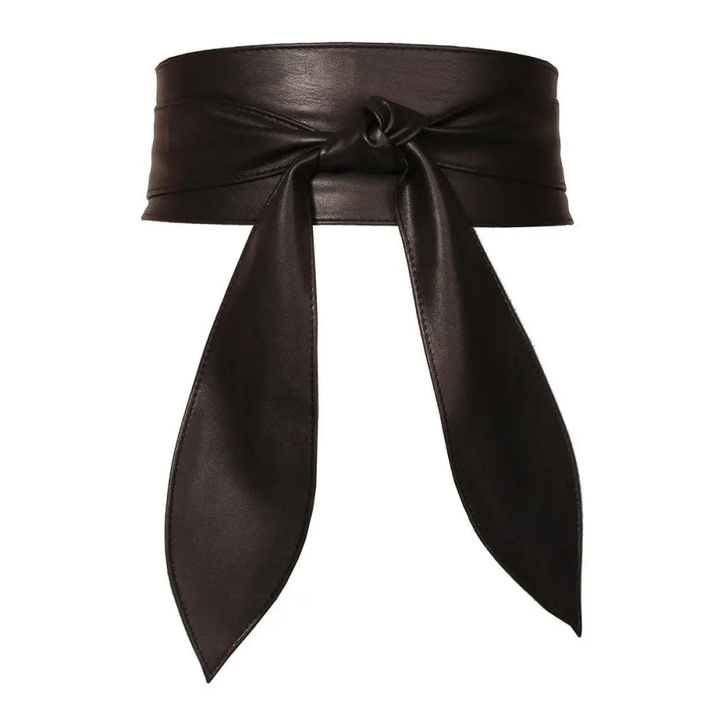 Black leather obi belt from Elly Belt for a sophisticated and elegant style
