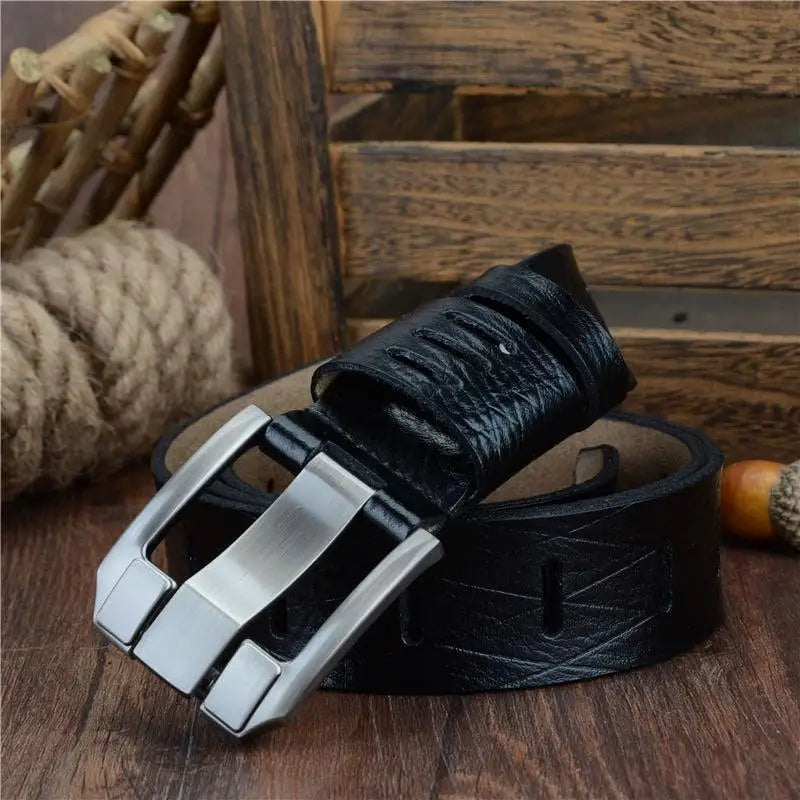 Black leather belt with silver buckle from Men’s Tarxi Casual Leather Belts collection