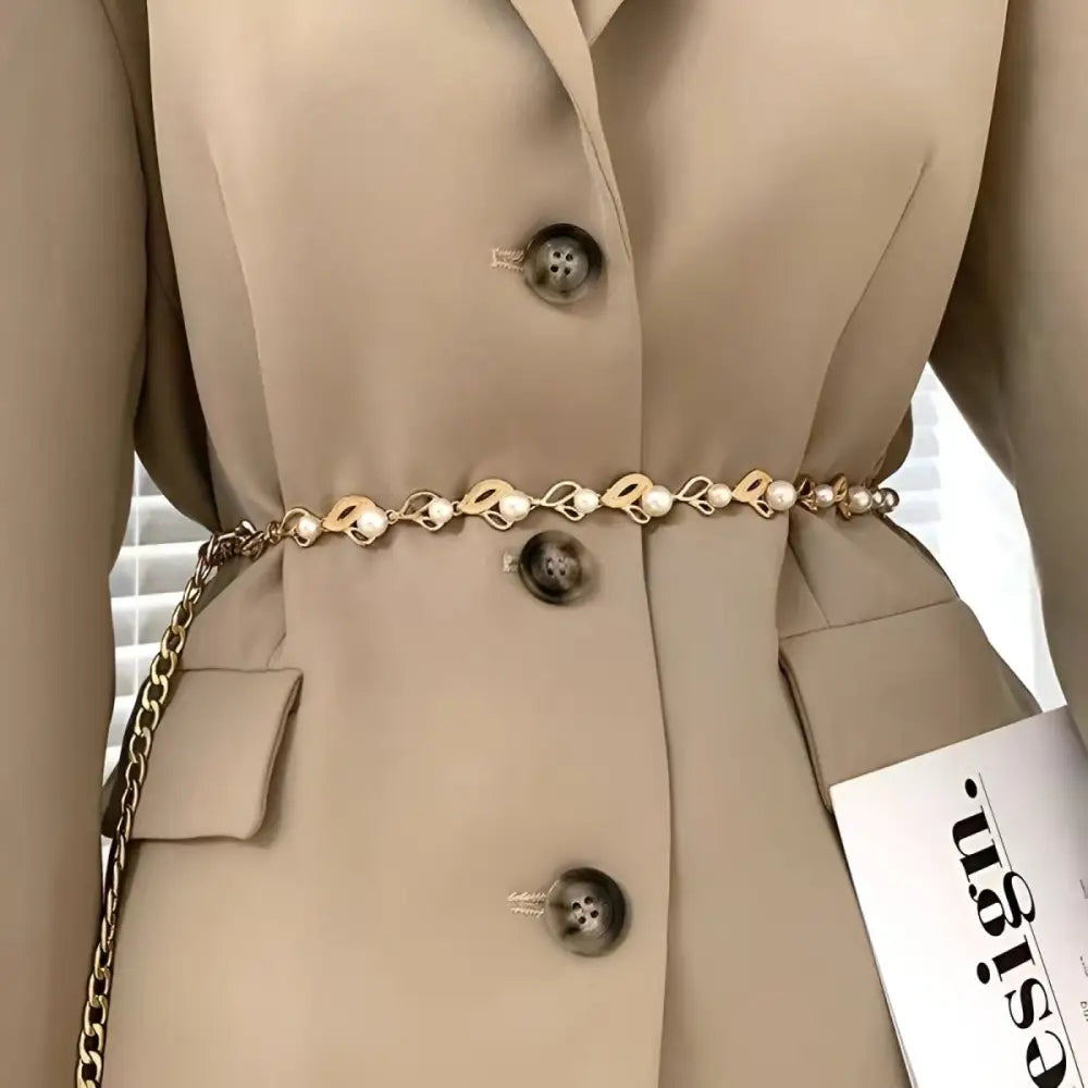 Oborina Model beige blazer with pearl and gold chain belt for elegant style