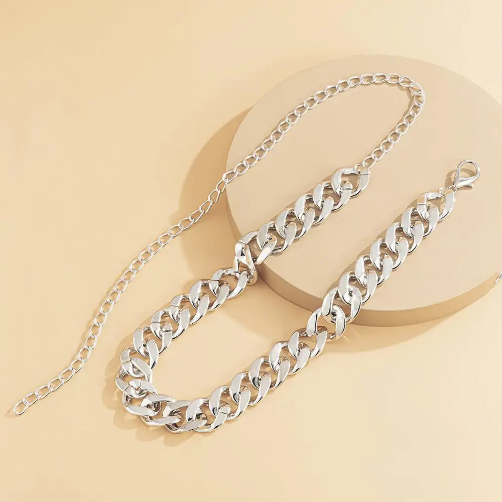 Silver chain belt for stylish everyday wear showcasing a silver-toned design