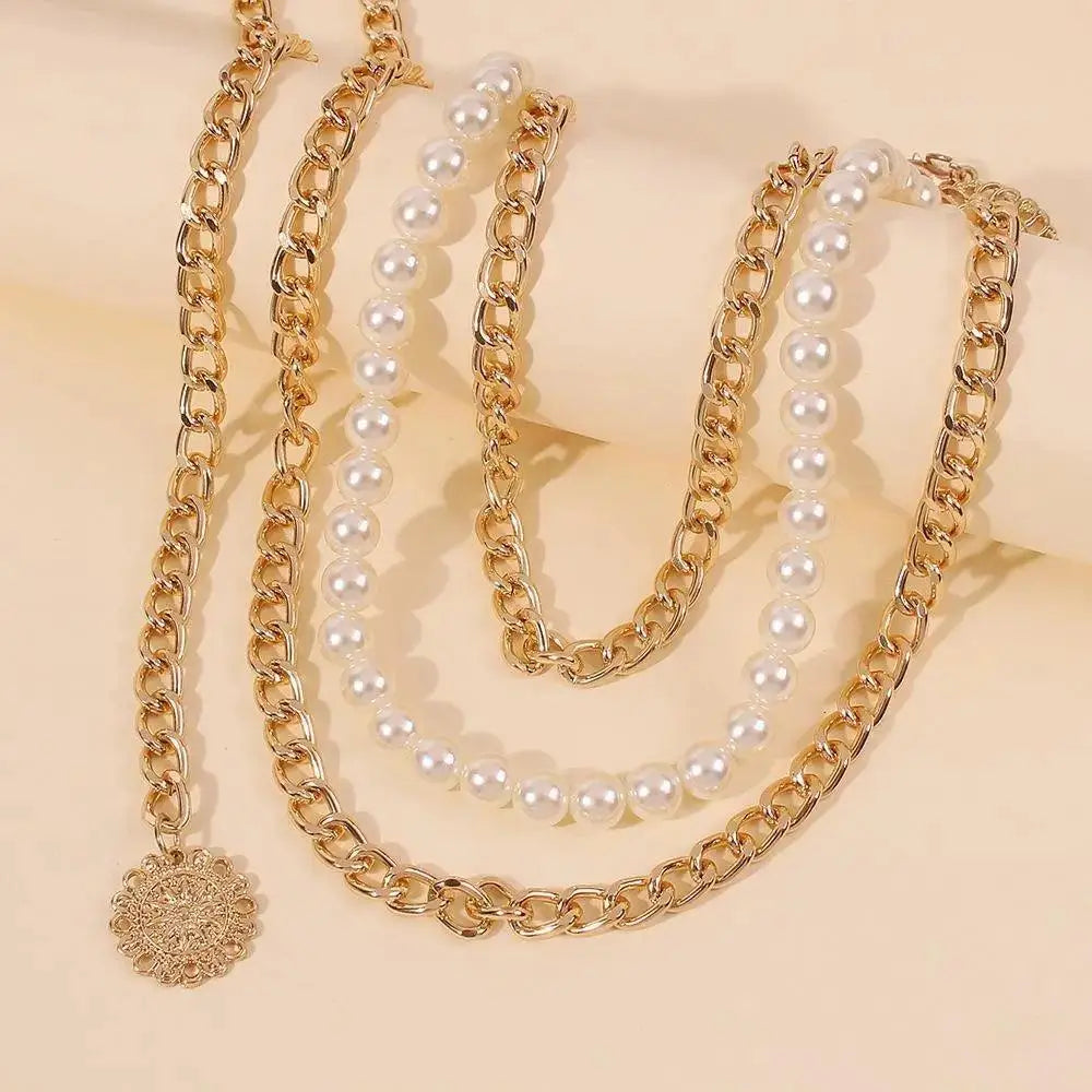 Veagea chain belt with pearls and gold accents, stylish chain belt accessory
