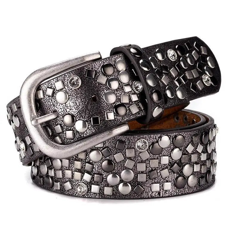 Gaylia Belt Stylish Woman’s Outfit with Studded Black Leather Belt for fashionable accessories