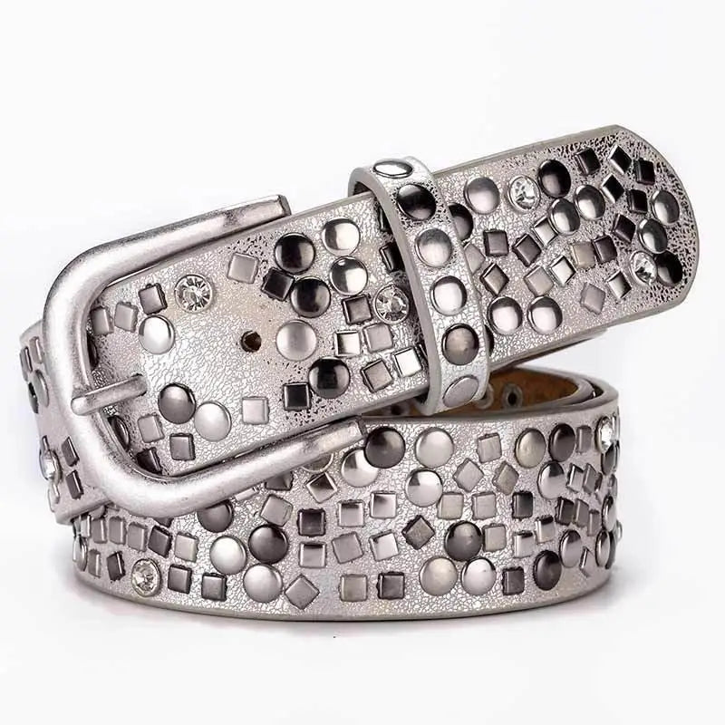 Silver studded belt from Gaylia Belt suitable for stylish women’s outfits