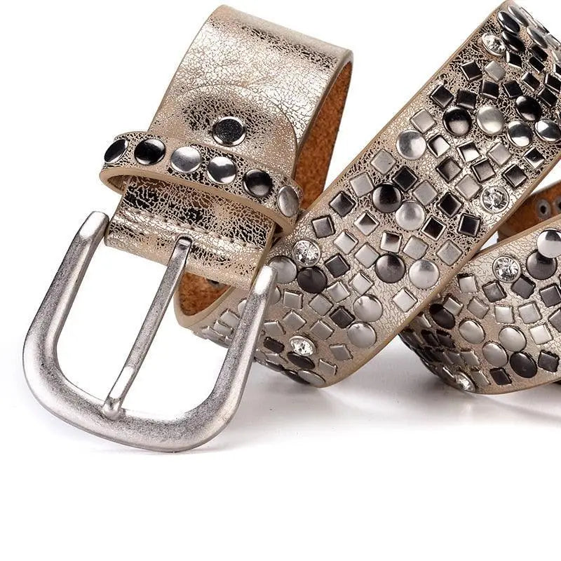 Gaylia Belt stylish woman’s outfit featuring a studded silver leather belt