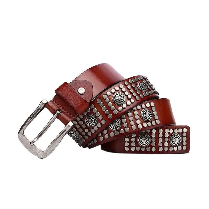 Black Leather Studded Belt for Makan Model with Metal Buckles, stylish and durable accessory