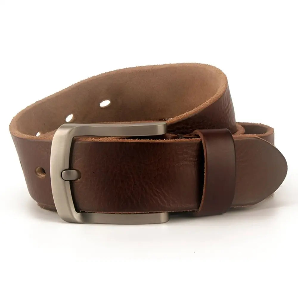 Full-grain leather belt with silver buckle, durable leather belt for men and women