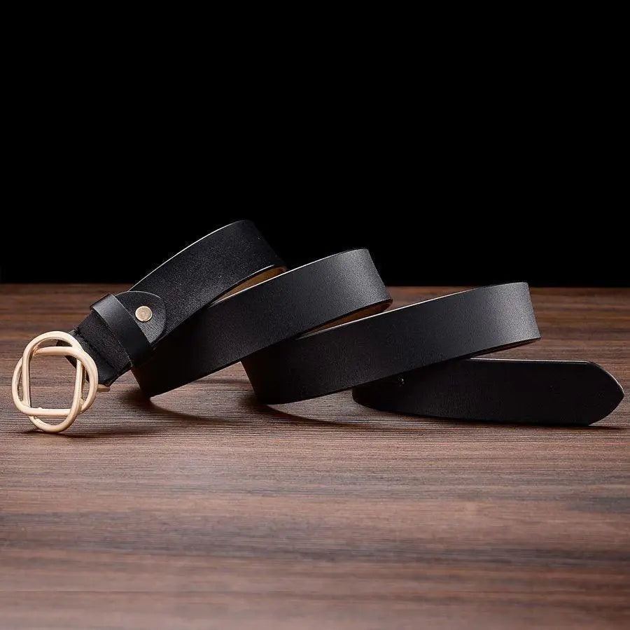 Genuine leather women’s belt with snap buckle and square geometric buckle design