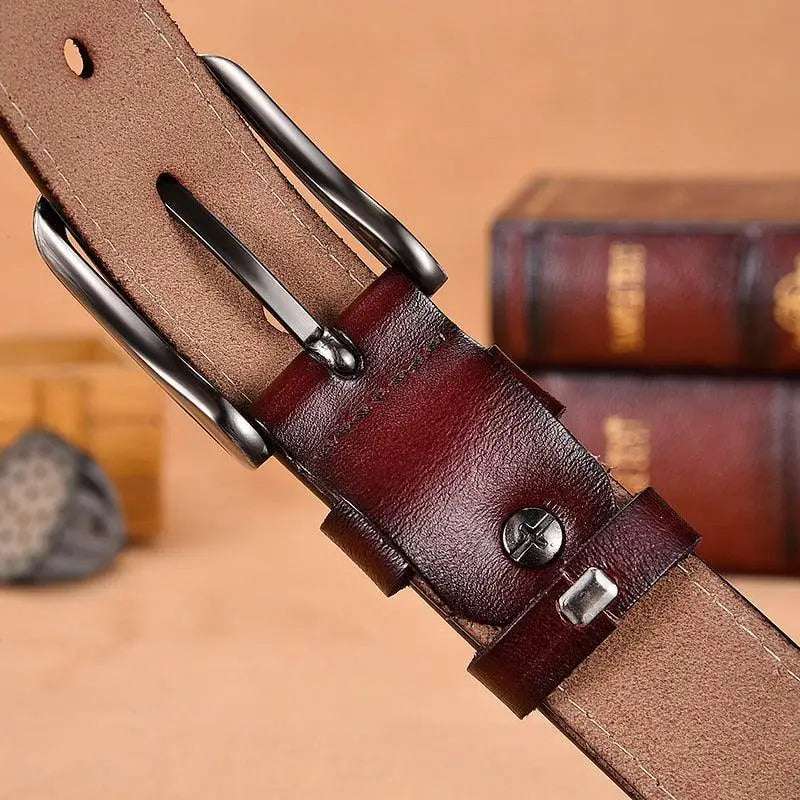 Nestani Leather Belt for Women with Silver Buckle and Black Leather Finish