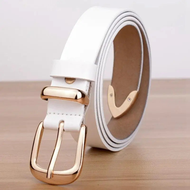 White leather belt with gold buckle, perfect women’s leather accessory for stylish denim