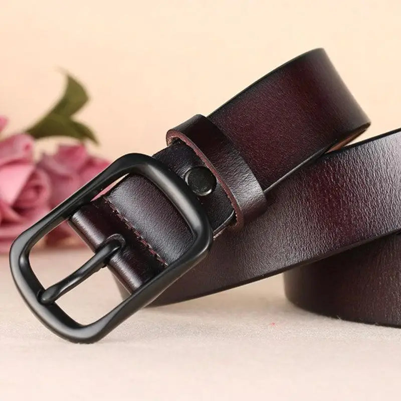 Genuine leather Burgundy belt with black square buckle, cuir pour femme, ceinture en cuir