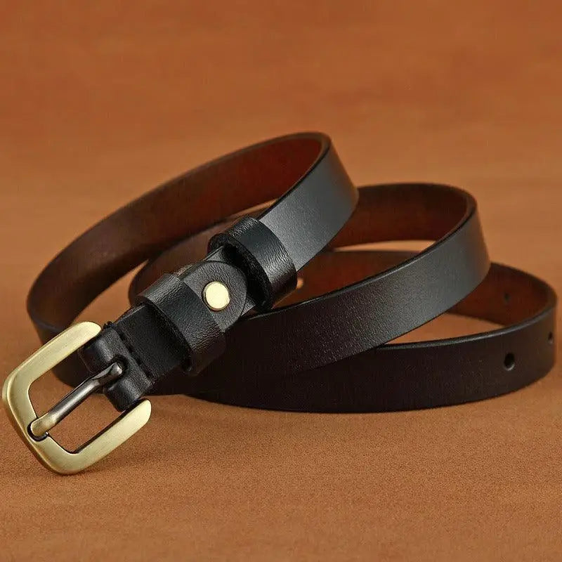Nurziunia leather belt with black leather and gold buckle from Nurziunia Leather Collection