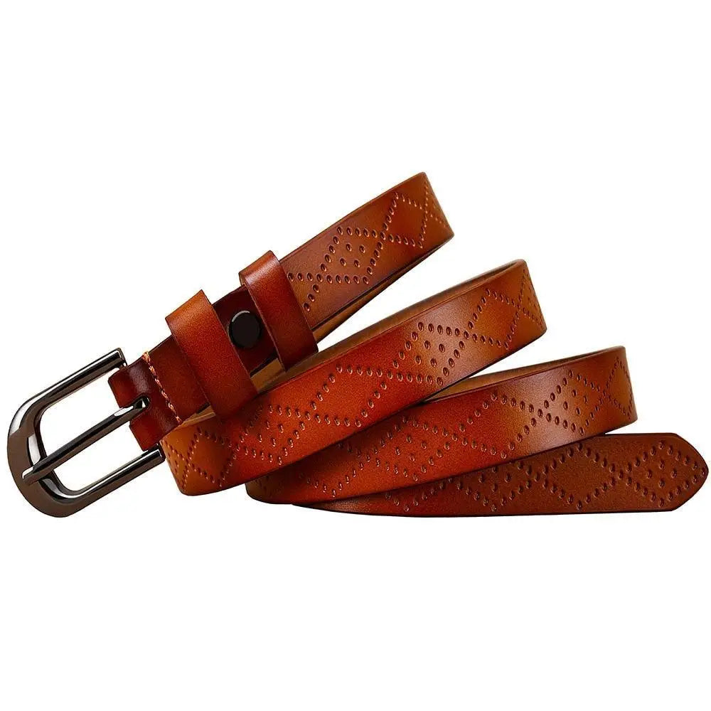 Brown leather belt with silver buckle from Pinaria Leather Belt Collection with diamond pattern