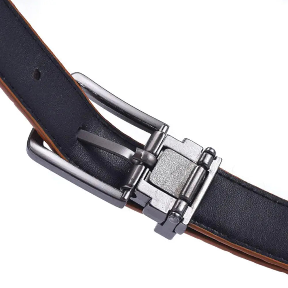 Reversible vegan leather belt with metal buckle and crocodile pattern for stylish wear