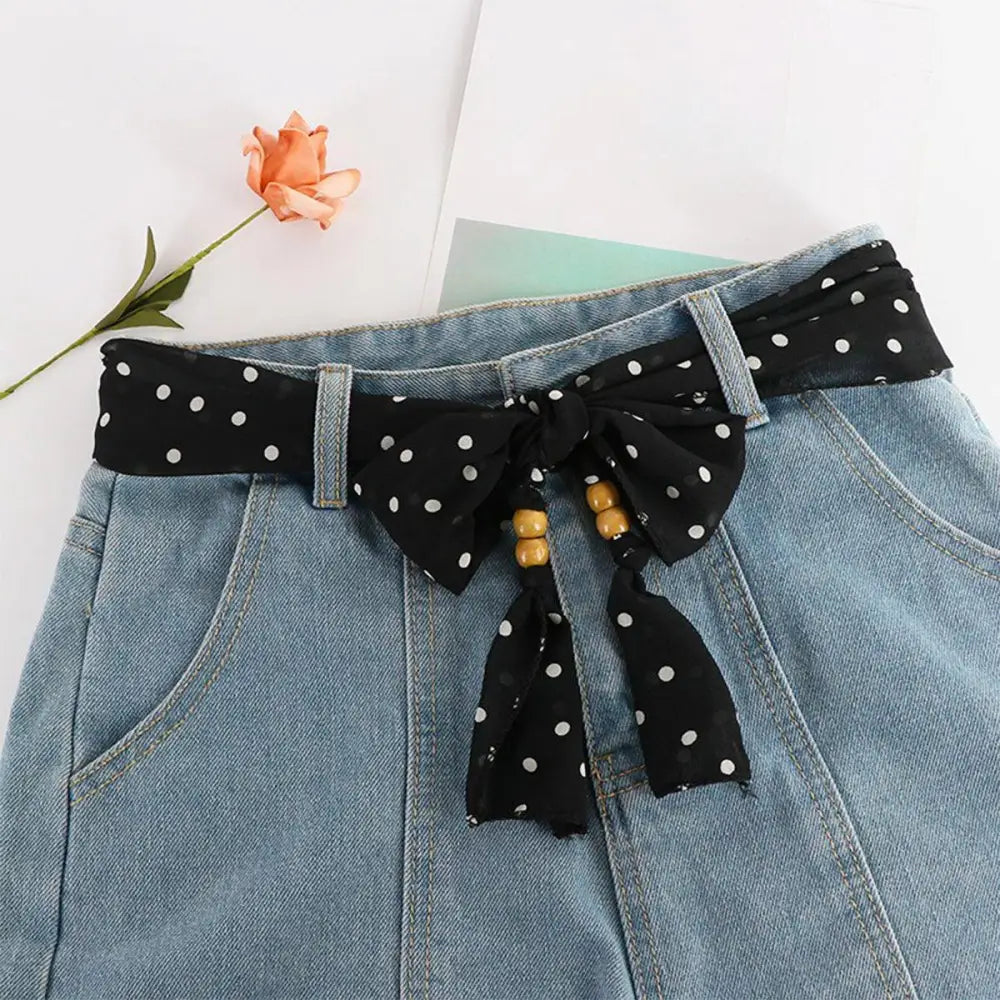 Denim shorts with polka dot scarf belt featuring Hokoupadia model scarf belt style