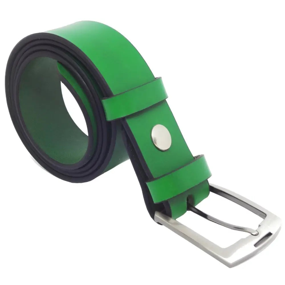 Green leather belt with silver buckle suitable for fashion accessories