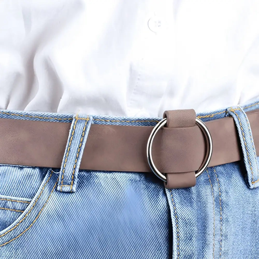 Brown belt with a silver ring buckle from Taupe and Brown Belts collection