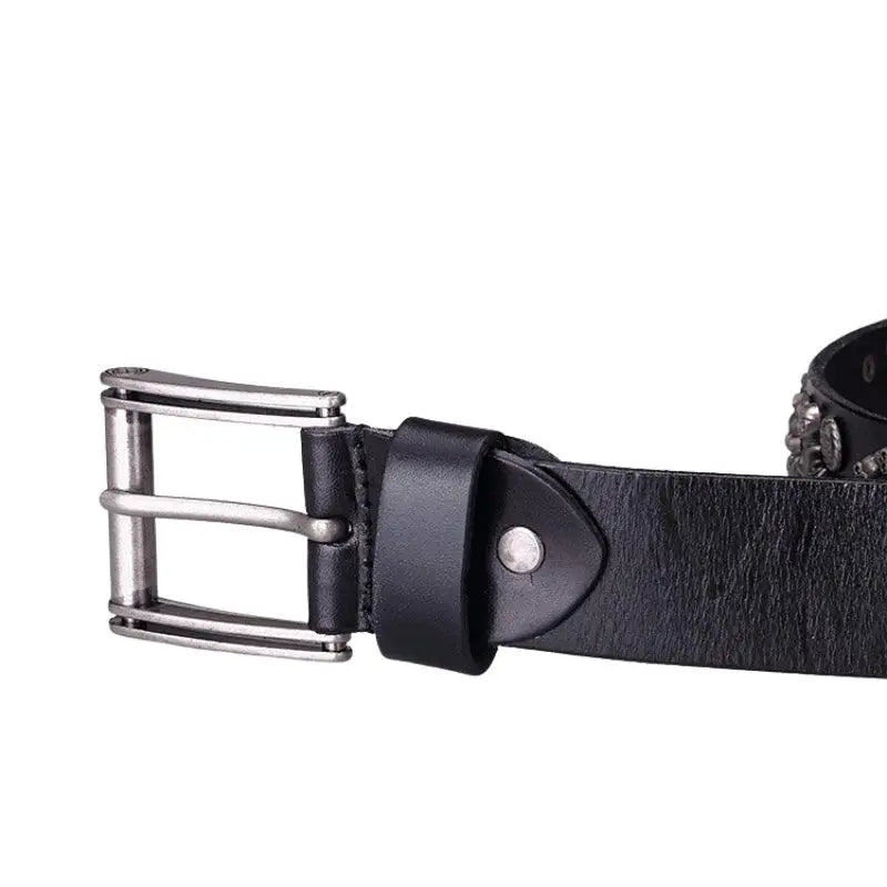 Kimo Belt with black leather and silver buckle featuring skull embellishments