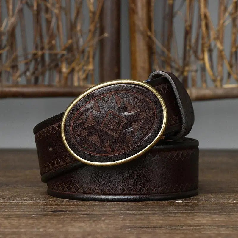 Sciria Belt collection with brown leather belt featuring a stylish patterned buckle