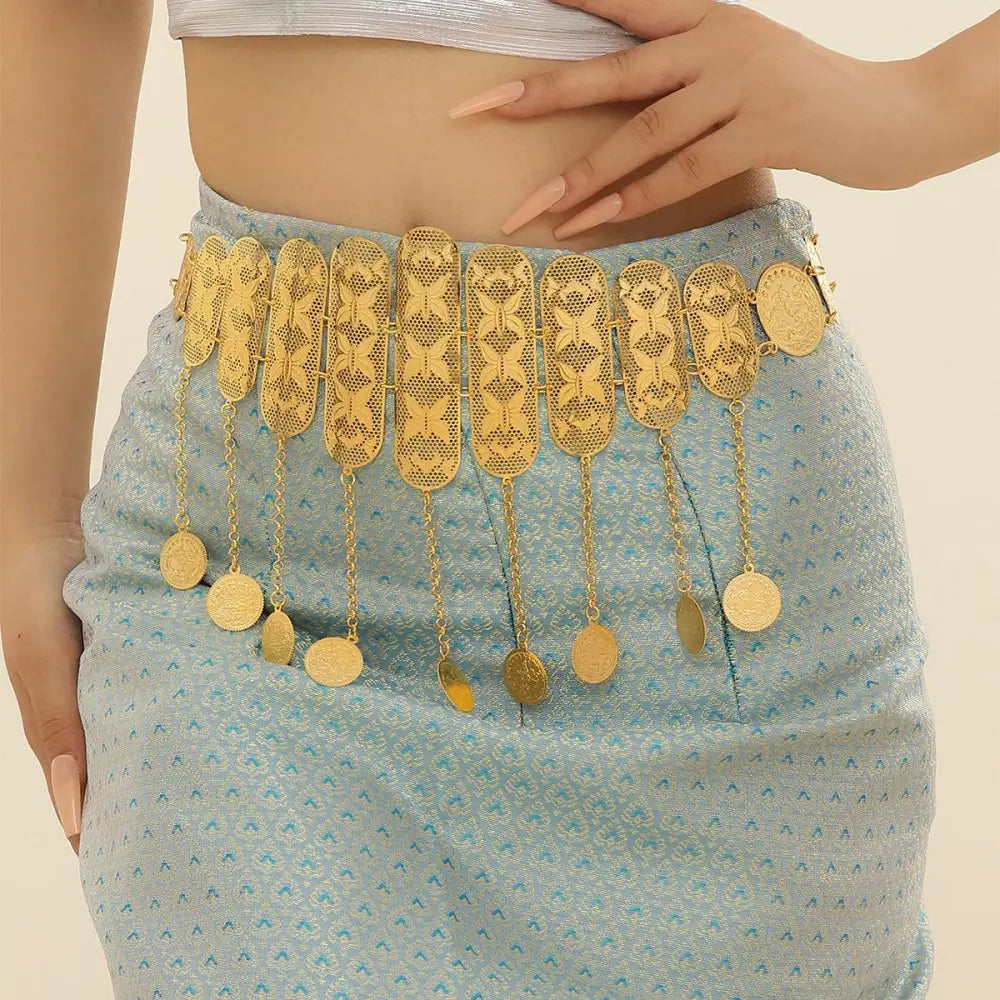 Elegant gold Moroccan belt with intricate coin and filigree details for luxurious style