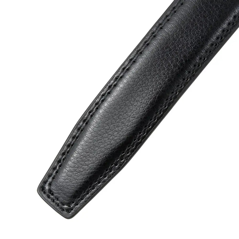 Hermine Leather Belt in Black Leather showcasing the belt end for a classic look